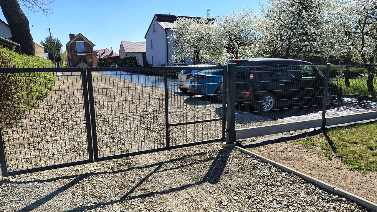 Parking SkyFlyPark przy lotnisku Rzeszów-Jasionka